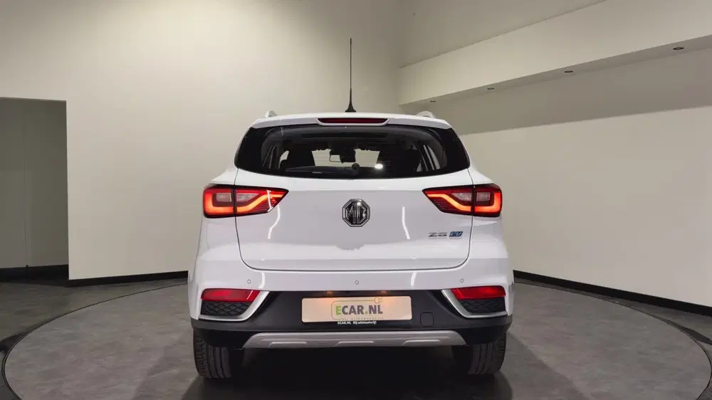 MG ZS EV Luxury 45 kWh uit 2020, foto 4