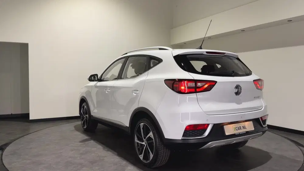 MG ZS EV Luxury 45 kWh uit 2020, foto 5