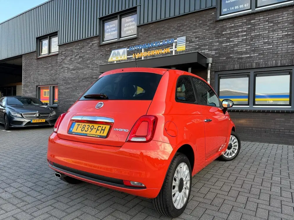 Fiat 500 1.0 Hybrid uit 2023, foto 5