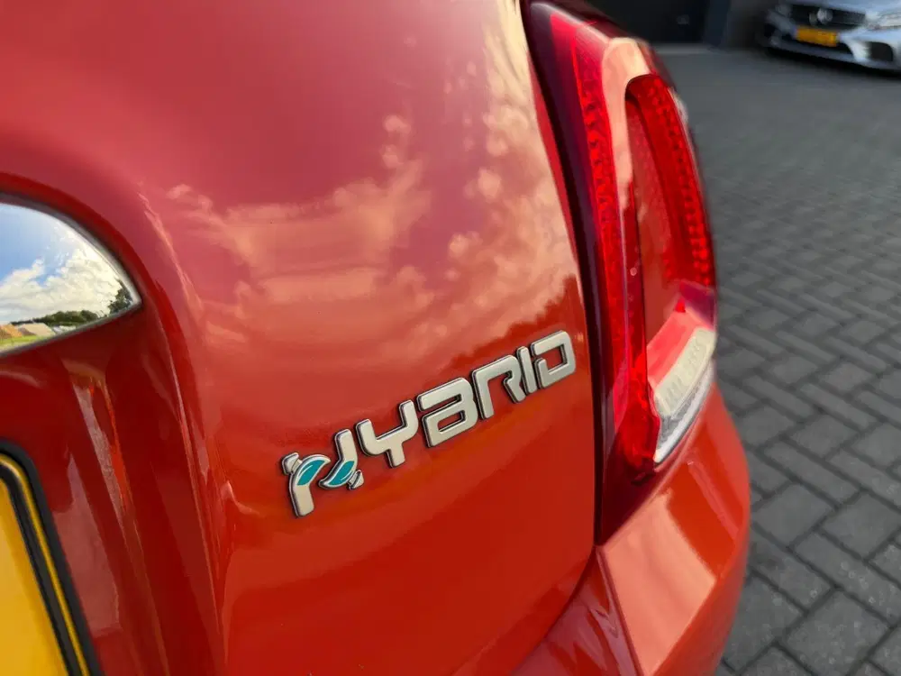 Fiat 500 1.0 Hybrid uit 2023, foto 9
