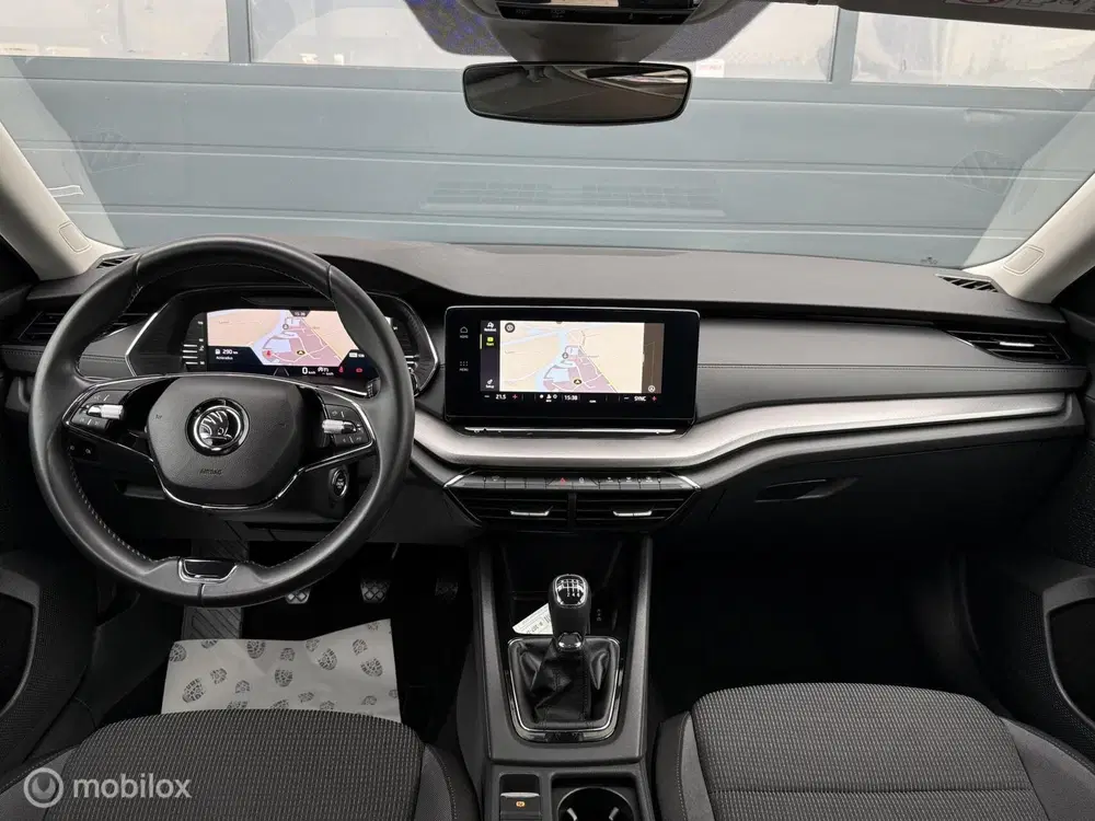 Skoda Octavia 1.0 TSI Ambition CarPlay PDC Black-Line uit 2022, foto 3