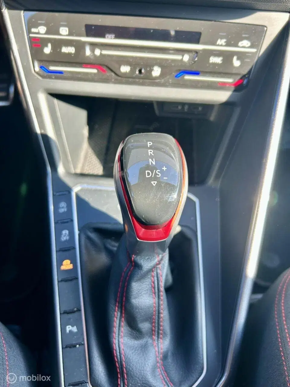 Volkswagen Polo 2.0 TSI GTI uit 2023, foto 15