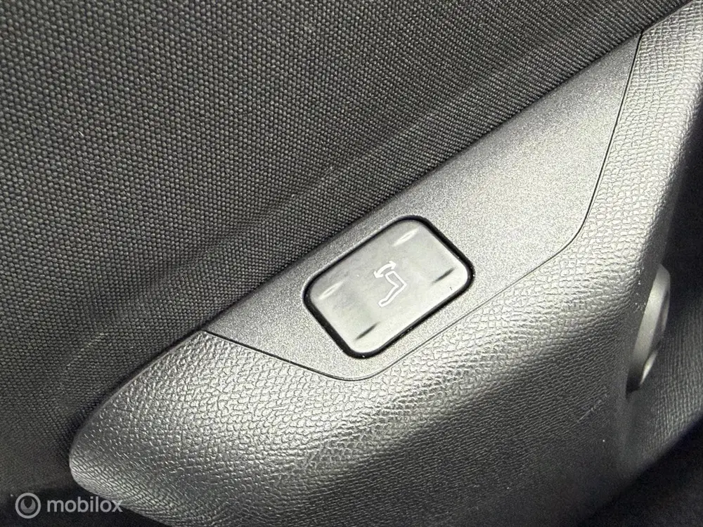 Peugeot 308 1.2 PureTech Allure Pack Aut. Trekhk Camer uit 2022, foto 14