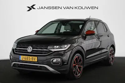 Volkswagen T-Cross 1.0 TSI Style Stoelverwarming Virtual LED uit 2020