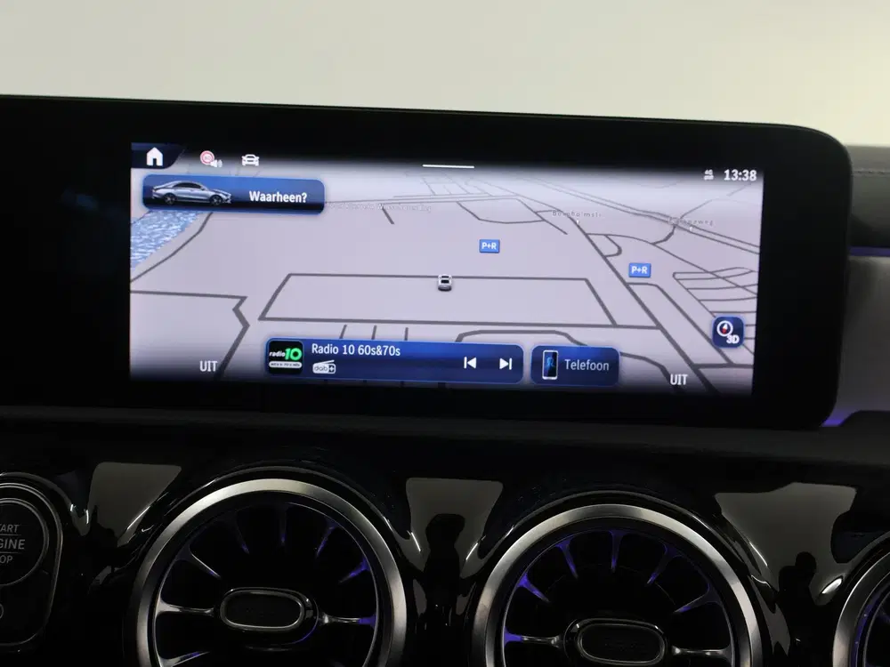 Mercedes-Benz CLA 180 Business Solution AMG uit 2025, foto 13