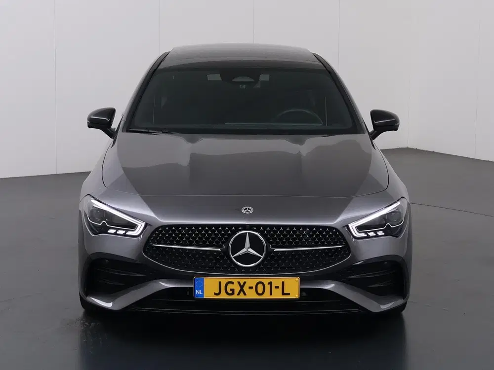 Mercedes-Benz CLA 180 Business Solution AMG uit 2025, foto 3