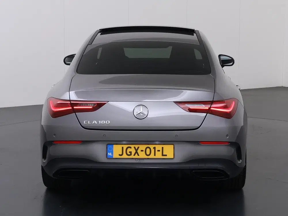Mercedes-Benz CLA 180 Business Solution AMG uit 2025, foto 4
