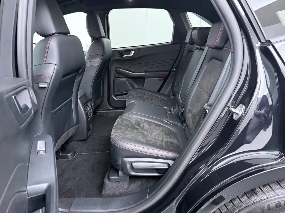 Ford Kuga 2.5 PHEV ST-Line X uit 2023, foto 10