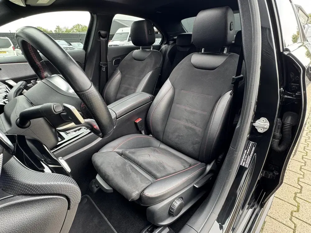 Mercedes-Benz A-Klasse Mercedes A-klasse 200 AMG uit 2019, foto 11