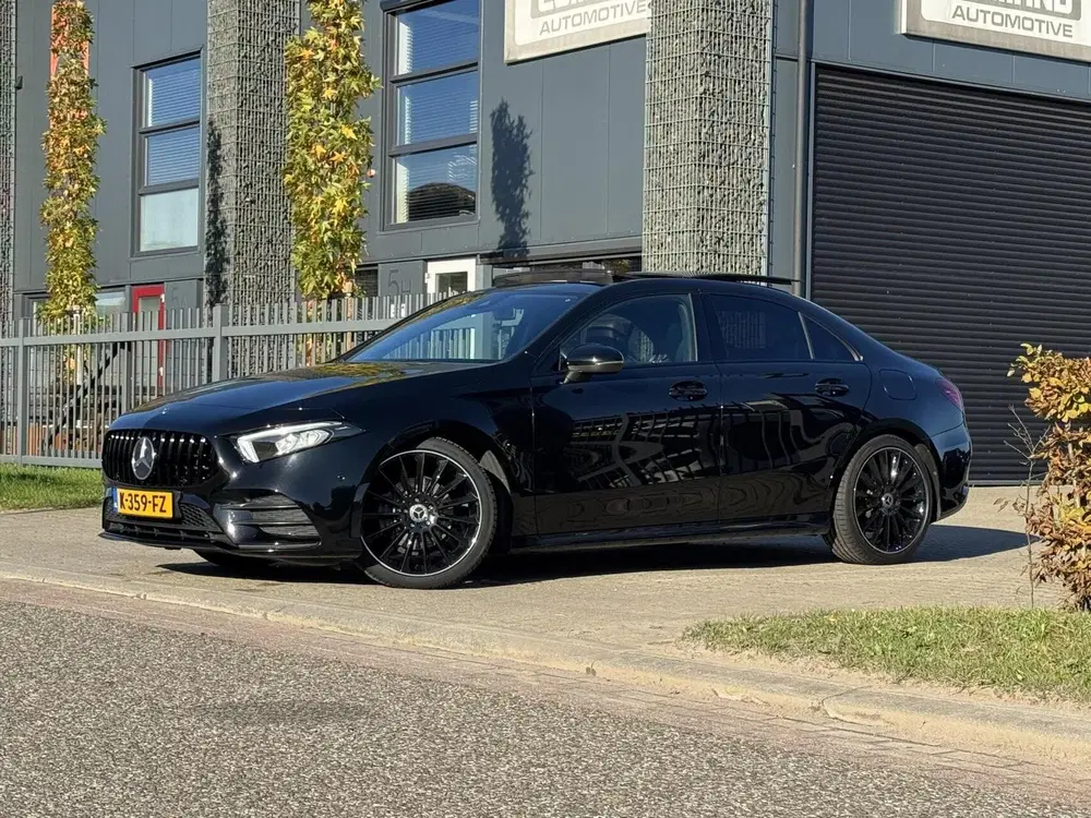 Mercedes-Benz A-Klasse Mercedes A-klasse 200 AMG uit 2019, foto 6