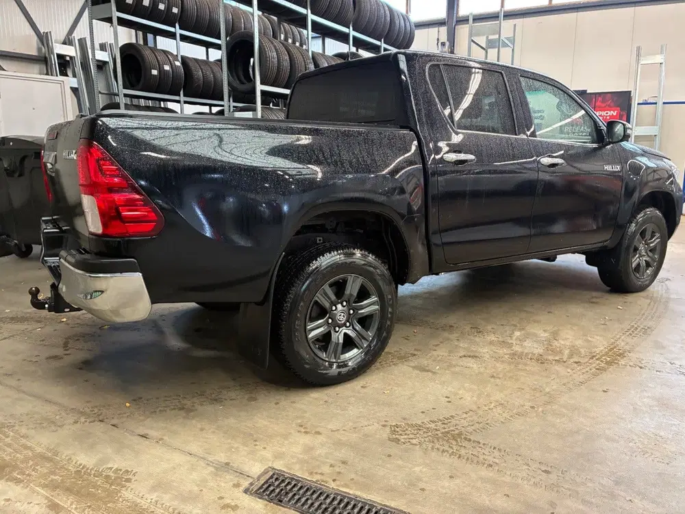Toyota Hilux 2.4 D-4D Double Cab Challenger Bj 2024 Km uit 2024, foto 2