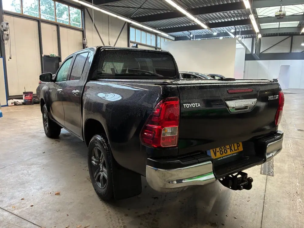 Toyota Hilux 2.4 D-4D Double Cab Challenger Bj 2024 Km uit 2024, foto 3