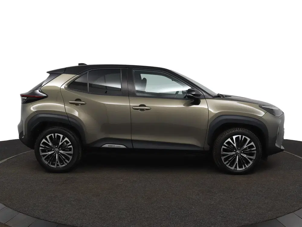 Toyota Yaris Cross 1.5 Hybrid Adventure uit 2022, foto 13