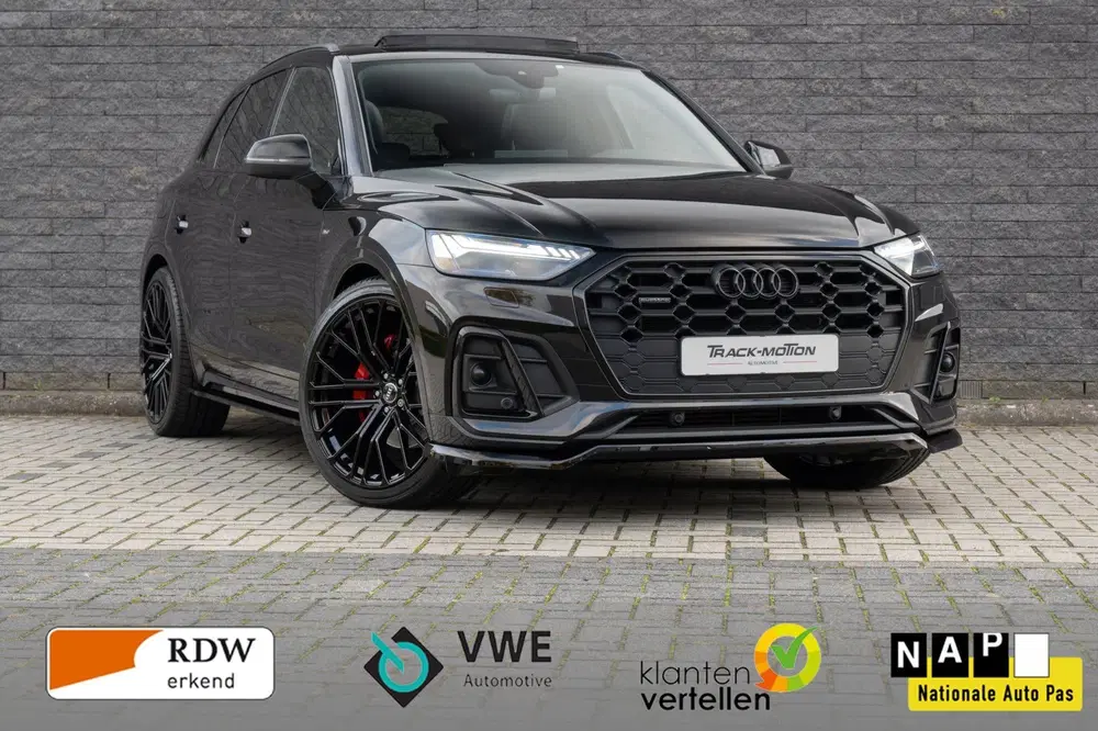 Audi Q5 50 TFSI e S edition Luchtvering Panoramada uit 2021