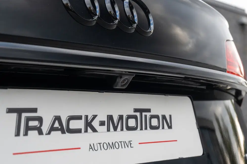 Audi Q5 50 TFSI e S edition Luchtvering Panoramada uit 2021, foto 13