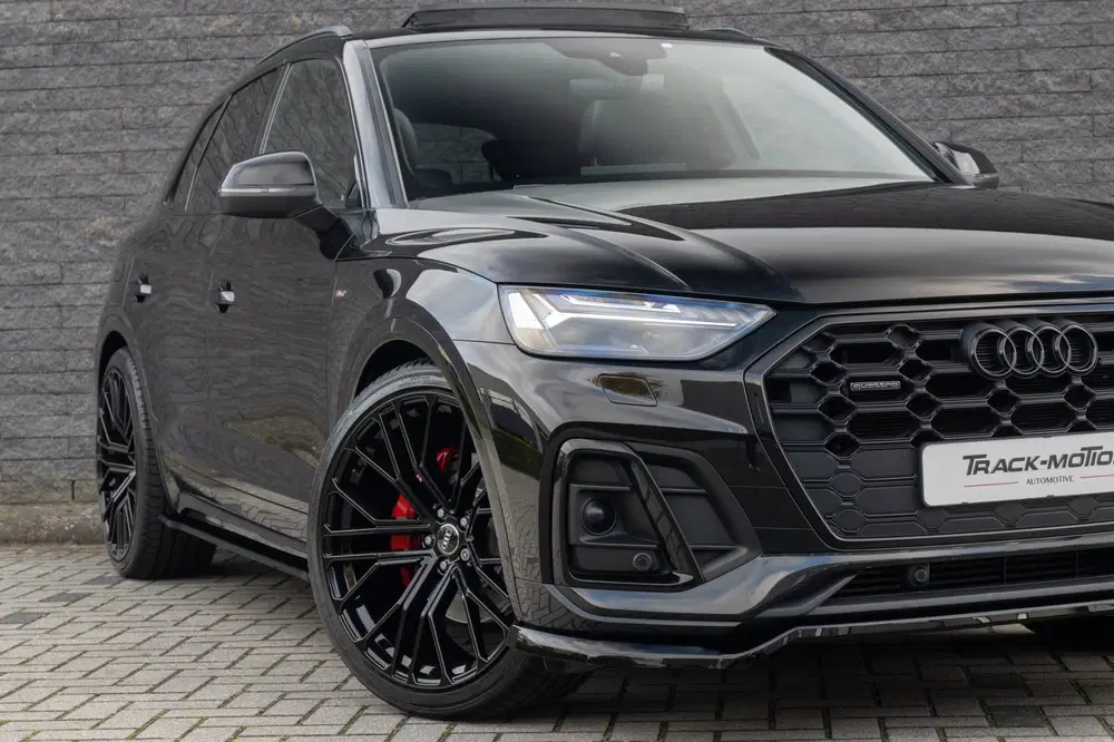 Audi Q5 50 TFSI e S edition Luchtvering Panoramada uit 2021, foto 8