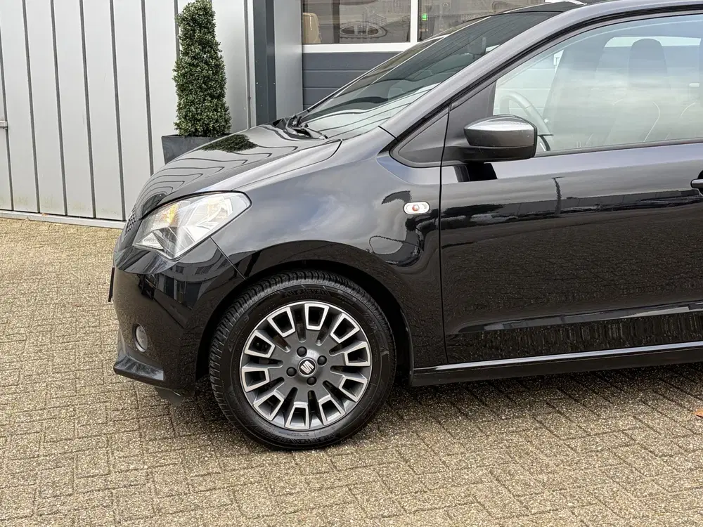SEAT Mii 1.0 Sport uit 2019, foto 3