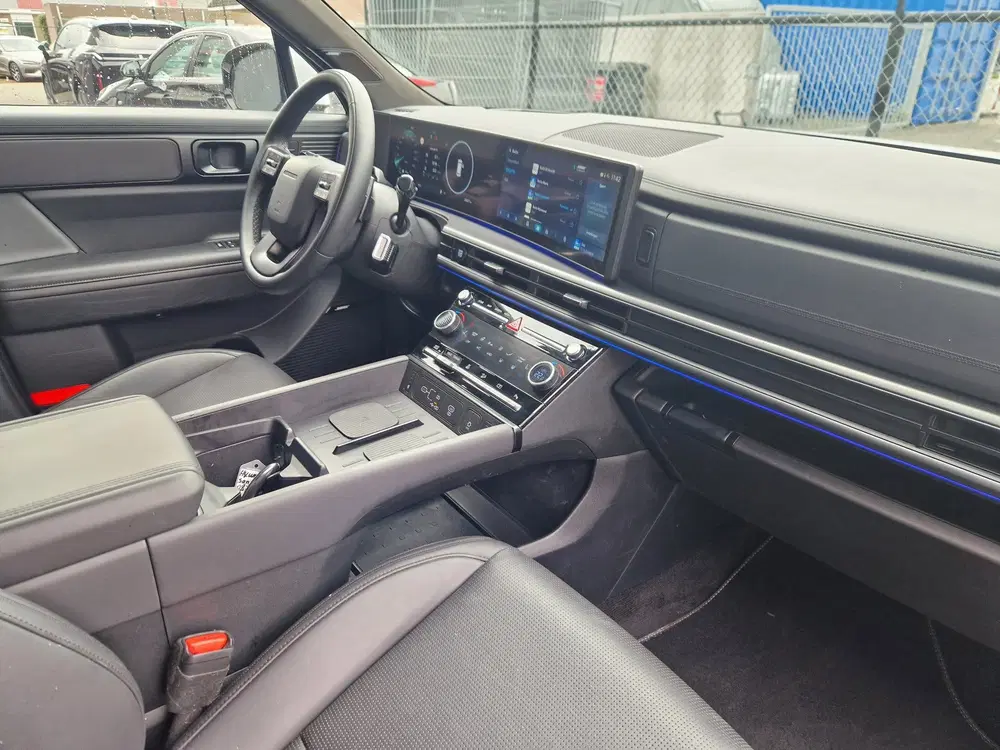 Hyundai SANTA FE 1.6 T-GDI PHEV Black Line 4WD 7p uit 2025, foto 10