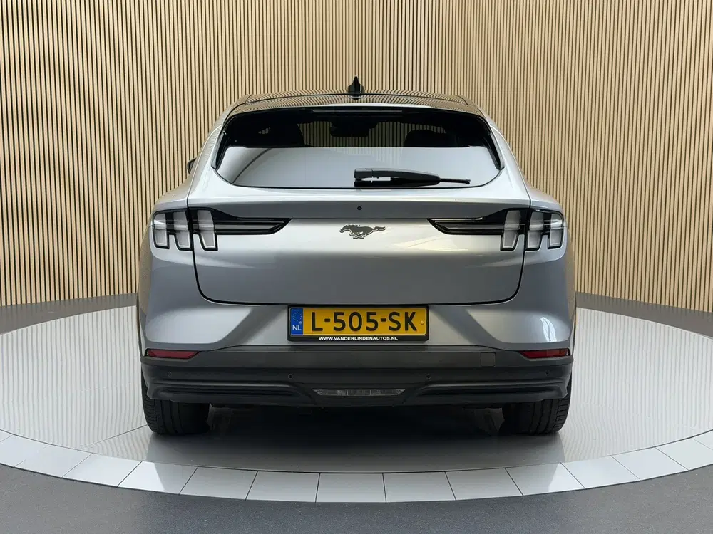 Ford Mustang Mach-E Extended RWD 98 kWh SOH 95 uit 2021, foto 8