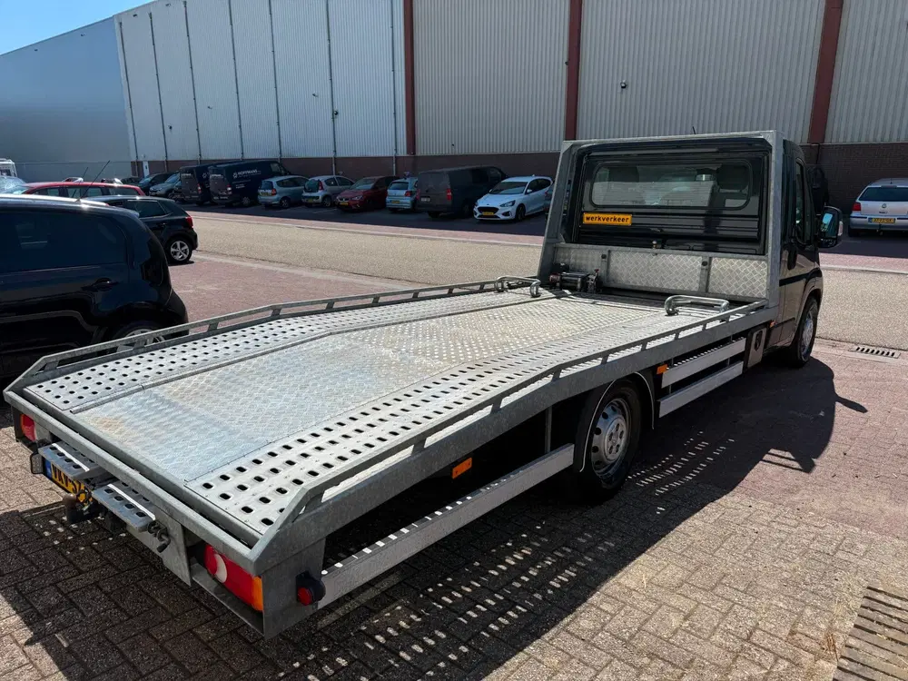 Peugeot Boxer 435 2.2 BlueHDi 165 L4 Pro Zwaar uit 2021, foto 4