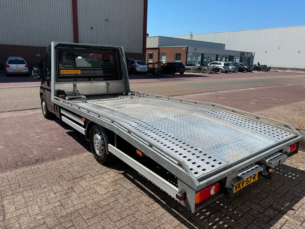 Peugeot Boxer 435 2.2 BlueHDi 165 L4 Pro Zwaar uit 2021, foto 5