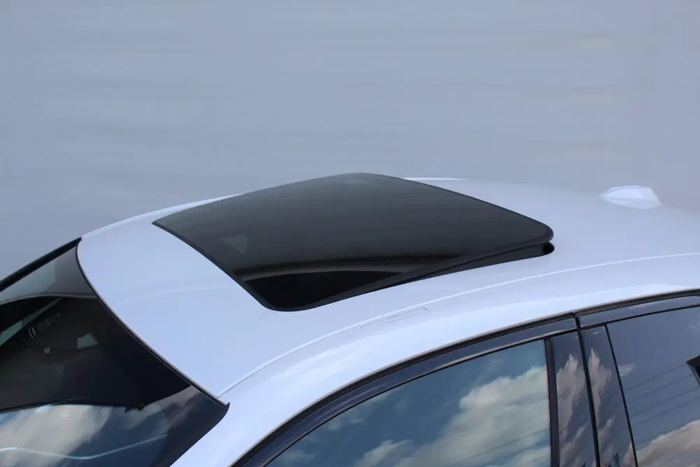 BMW 3-serie 330e M Sport Automaat uit 2026, foto 14