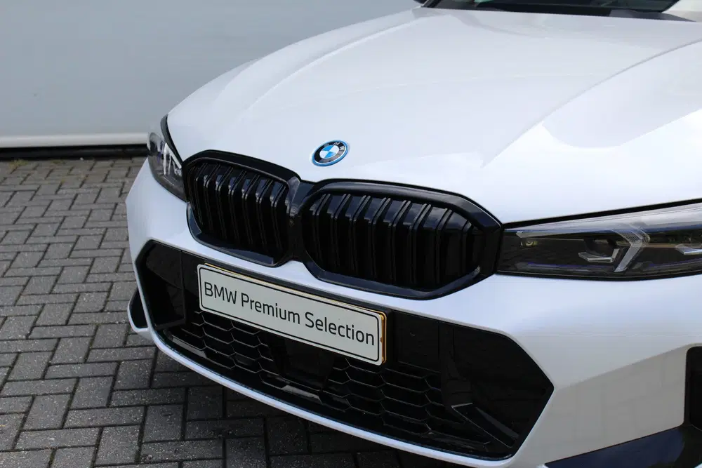BMW 3-serie 330e M Sport Automaat uit 2026, foto 8