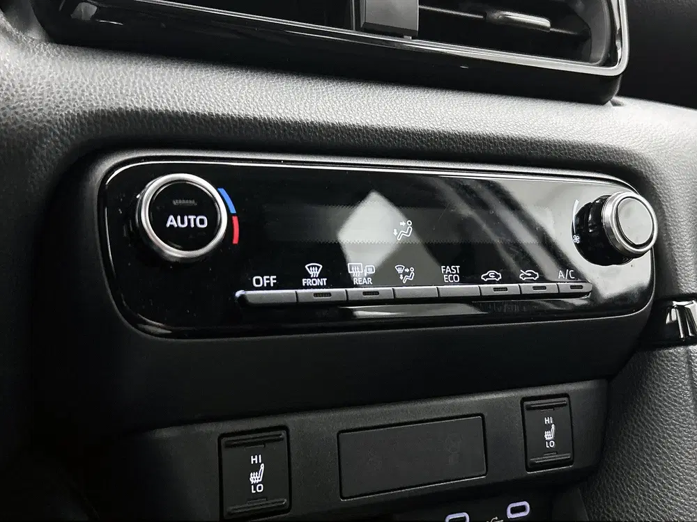 Toyota Yaris 1.5 Hybrid 115 Dynamic Comfort Pack uit 2025, foto 11