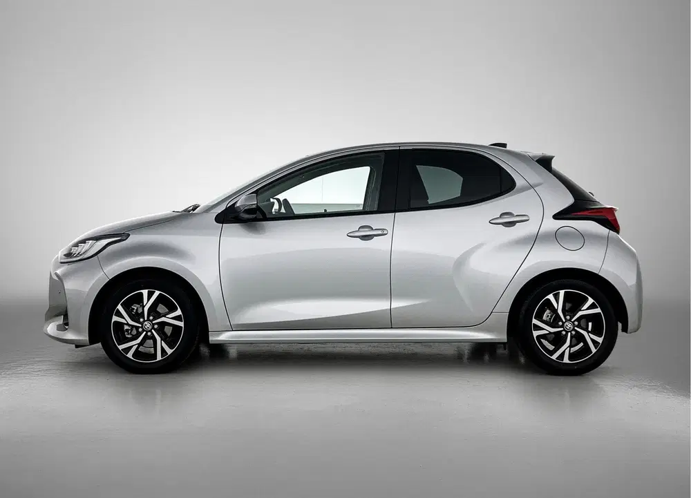 Toyota Yaris 1.5 Hybrid 115 Dynamic Comfort Pack uit 2025, foto 3