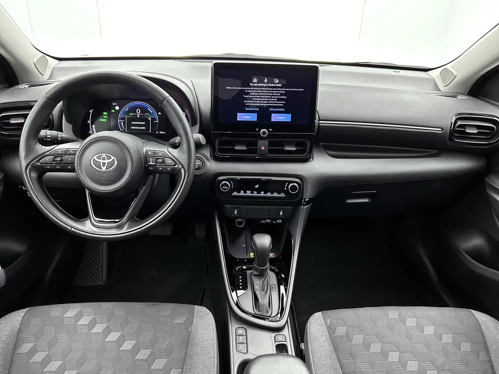 Toyota Yaris 1.5 Hybrid 115 Dynamic Comfort Pack uit 2025, foto 4