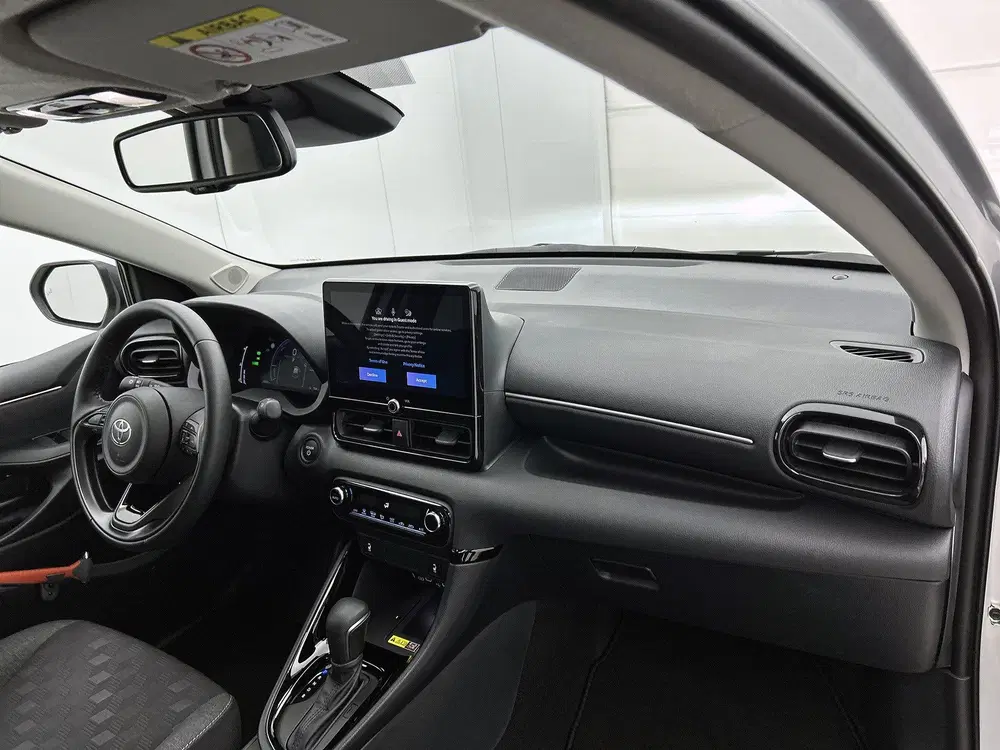Toyota Yaris 1.5 Hybrid 115 Dynamic Comfort Pack uit 2025, foto 6