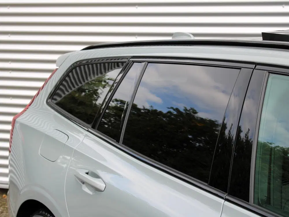Volvo V60 2.0 T8 Plug-in hybrid AWD Plus Dark Automa uit 2026, foto 10