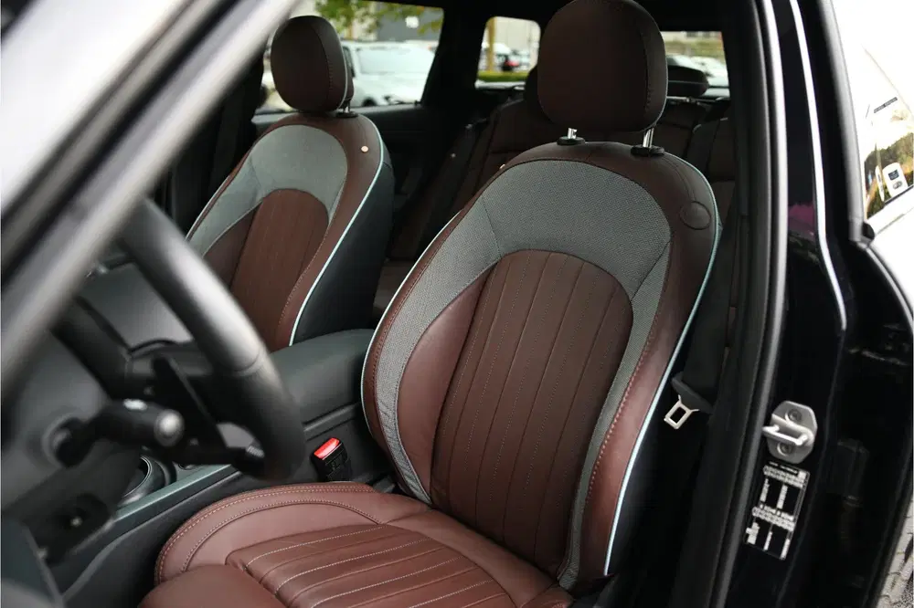 Mini Clubman Cooper S Final Edition Automaat uit 2024, foto 3