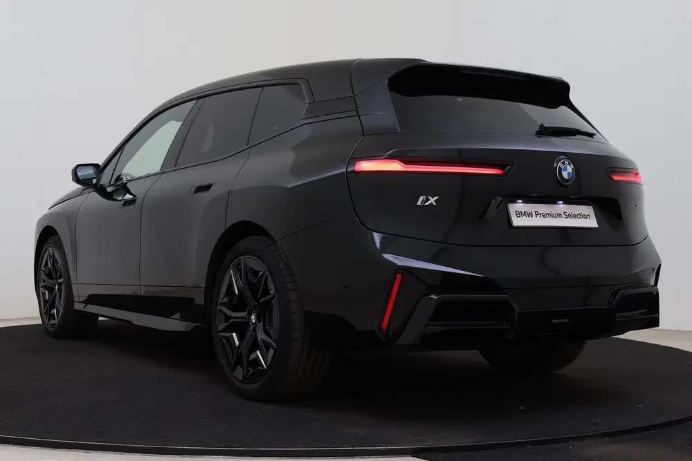 BMW iX xDrive60 112 kWh uit 2025, foto 15