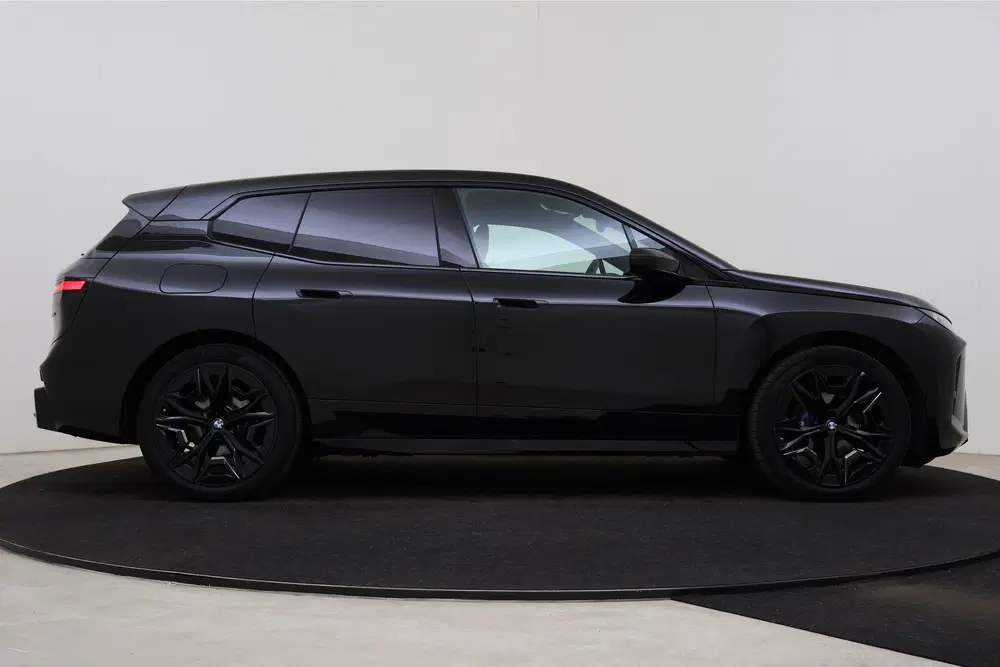 BMW iX xDrive60 112 kWh uit 2025, foto 7