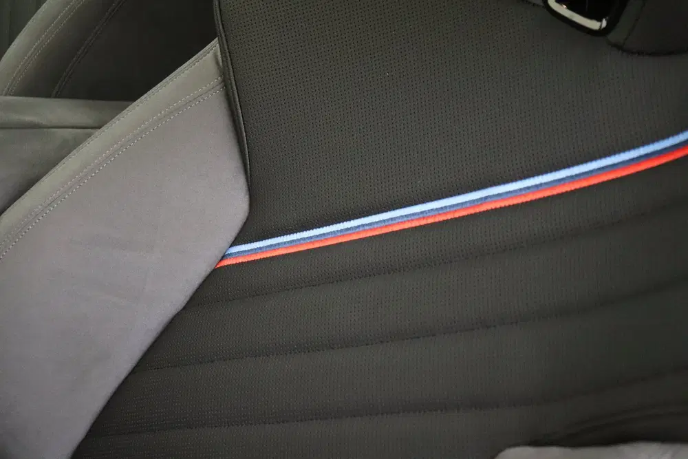 BMW iX xDrive60 112 kWh uit 2025, foto 9