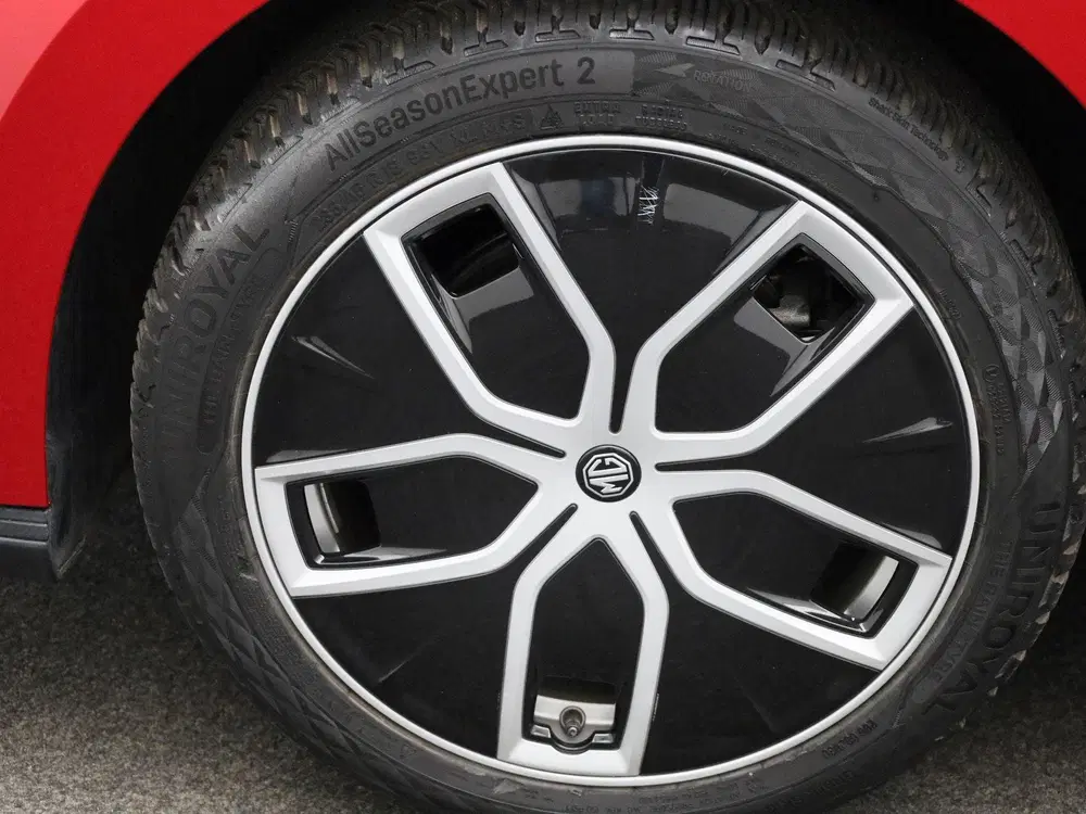 MG MG4 Long Range 64 kWh Luxury uit 2023, foto 14