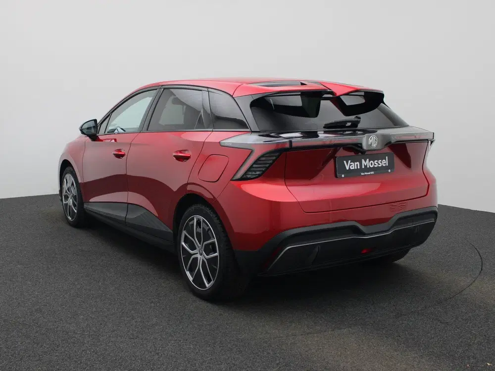 MG MG4 Long Range 64 kWh Luxury uit 2023, foto 2