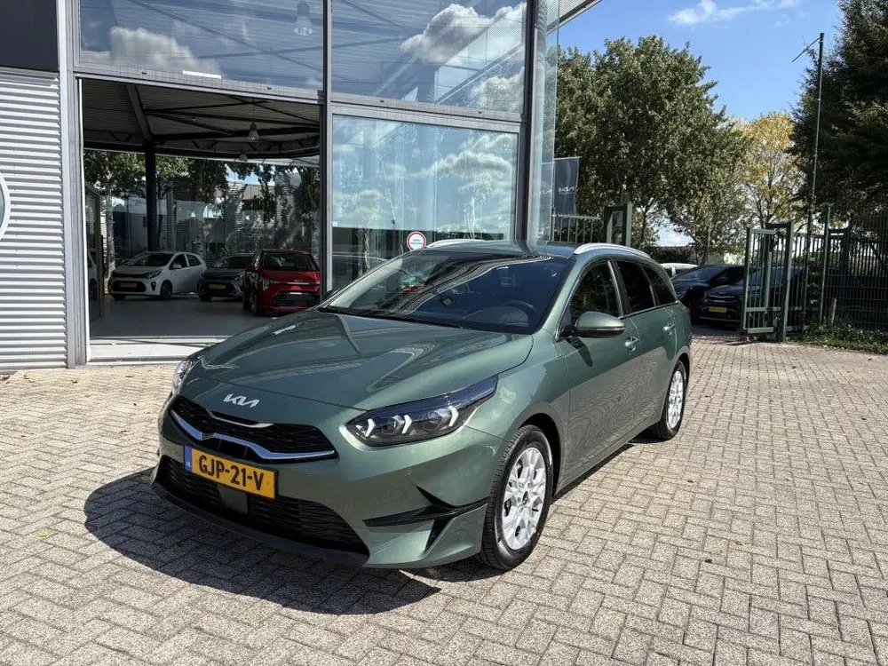 Kia Ceed 1.0 T-GDi DynamicPlusLine Navi + Camera uit 2024, foto 2