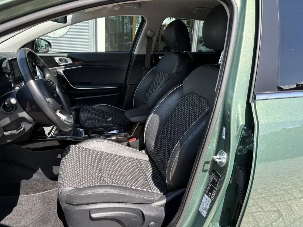 Kia Ceed 1.0 T-GDi DynamicPlusLine Navi + Camera uit 2024, foto 8