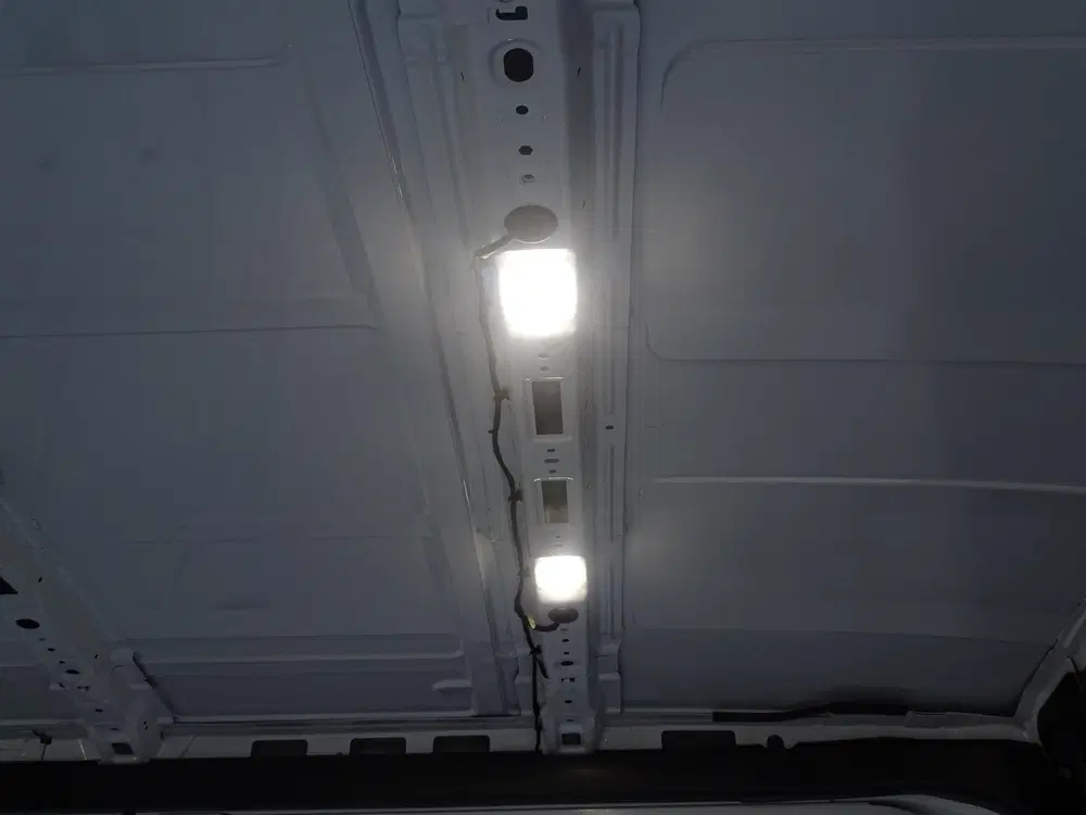 Ford Transit L2H2 Trend 68 kWh laadvloer hout uit 2023, foto 9