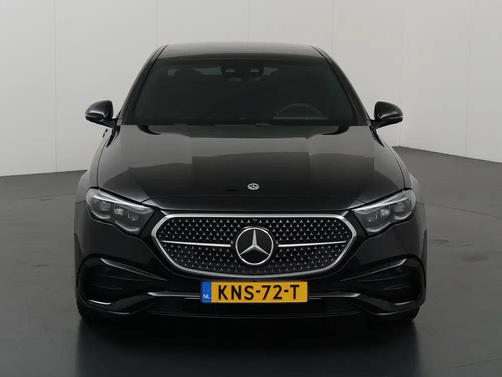 Mercedes-Benz E-Klasse 300e Sport Edition uit 2026, foto 3