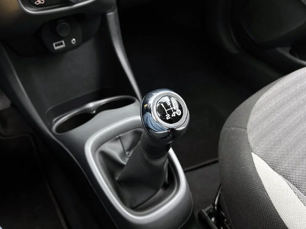 Toyota Aygo 1.0 VVT-i x-play limited uit 2019, foto 13