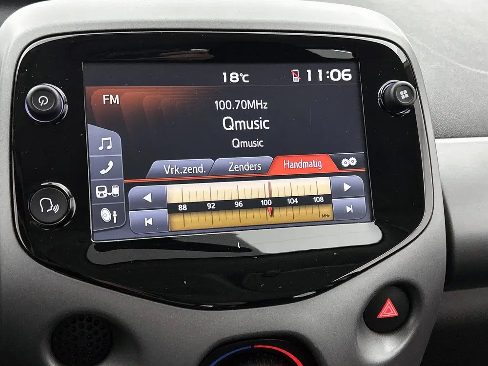 Toyota Aygo 1.0 VVT-i x-play limited uit 2019, foto 8