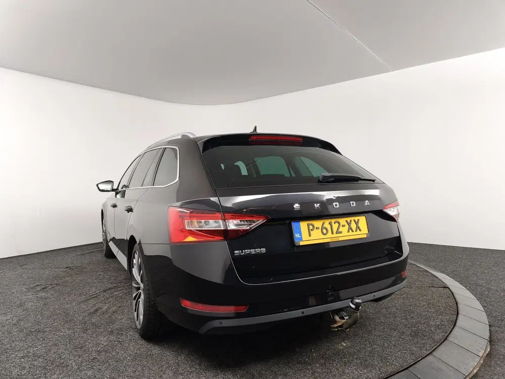 Skoda Superb 1.5 TSI ACT Business Edition uit 2022, foto 6
