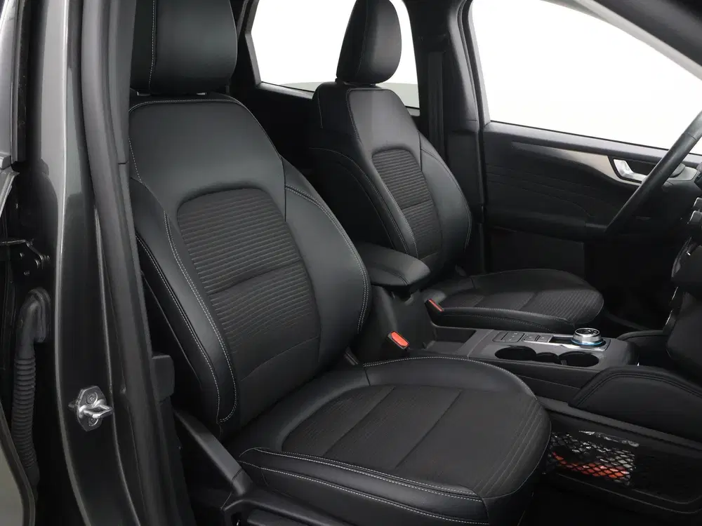 Ford Kuga 2.5 PHEV Titanium uit 2022, foto 10