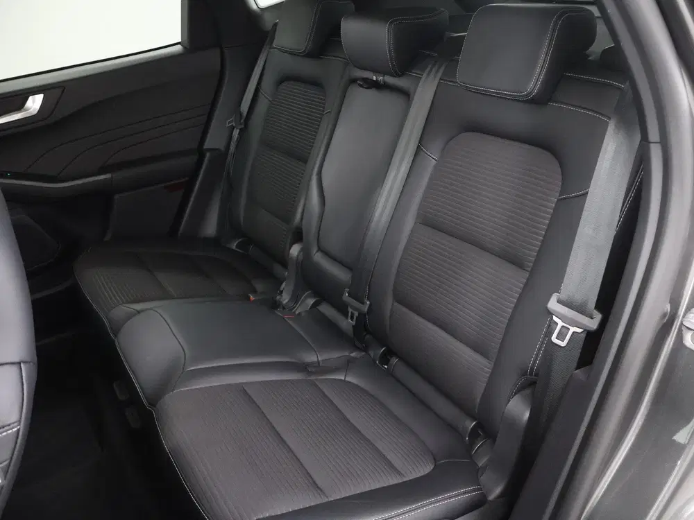 Ford Kuga 2.5 PHEV Titanium uit 2022, foto 11