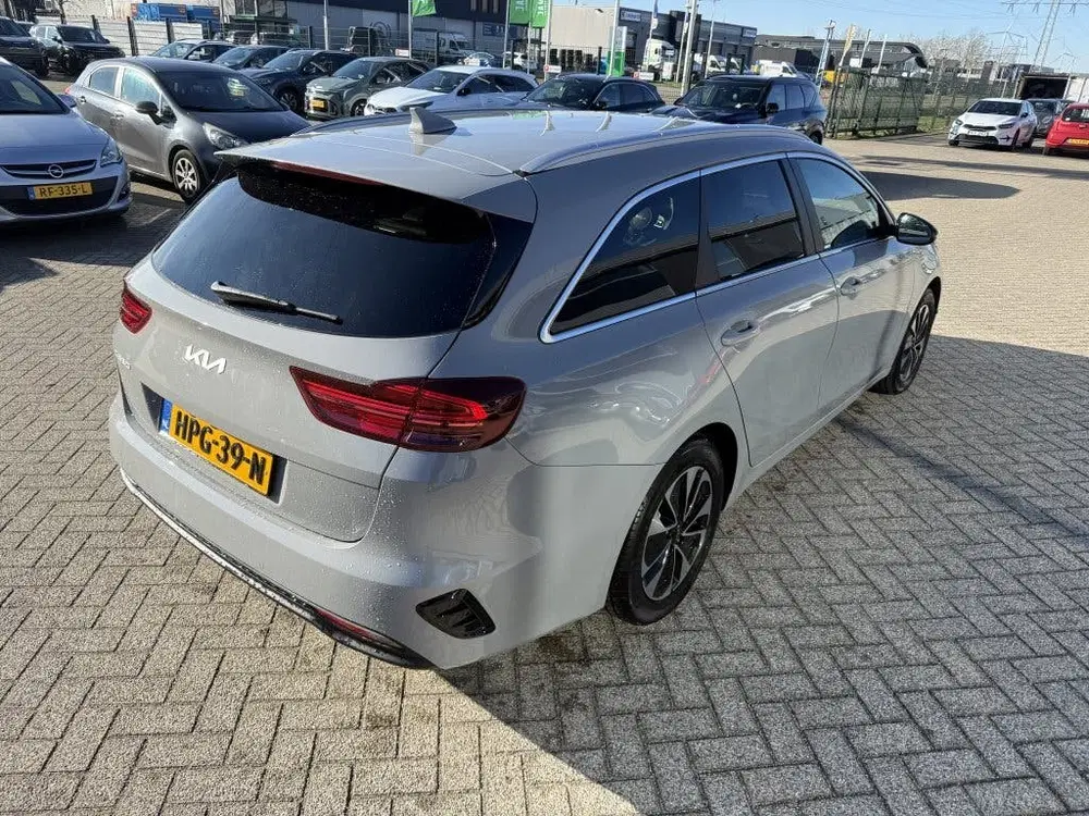 Kia Ceed 1.0 T-GDi DESIGN EDITION * VEEL OPTIES uit 2025, foto 6