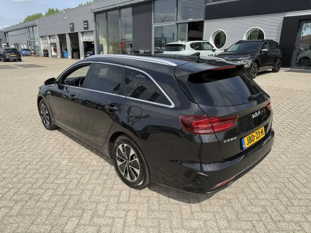 Kia Ceed 1.0 T-GDi DESIGN EDITION * VEEL OPTIES uit 2025, foto 3