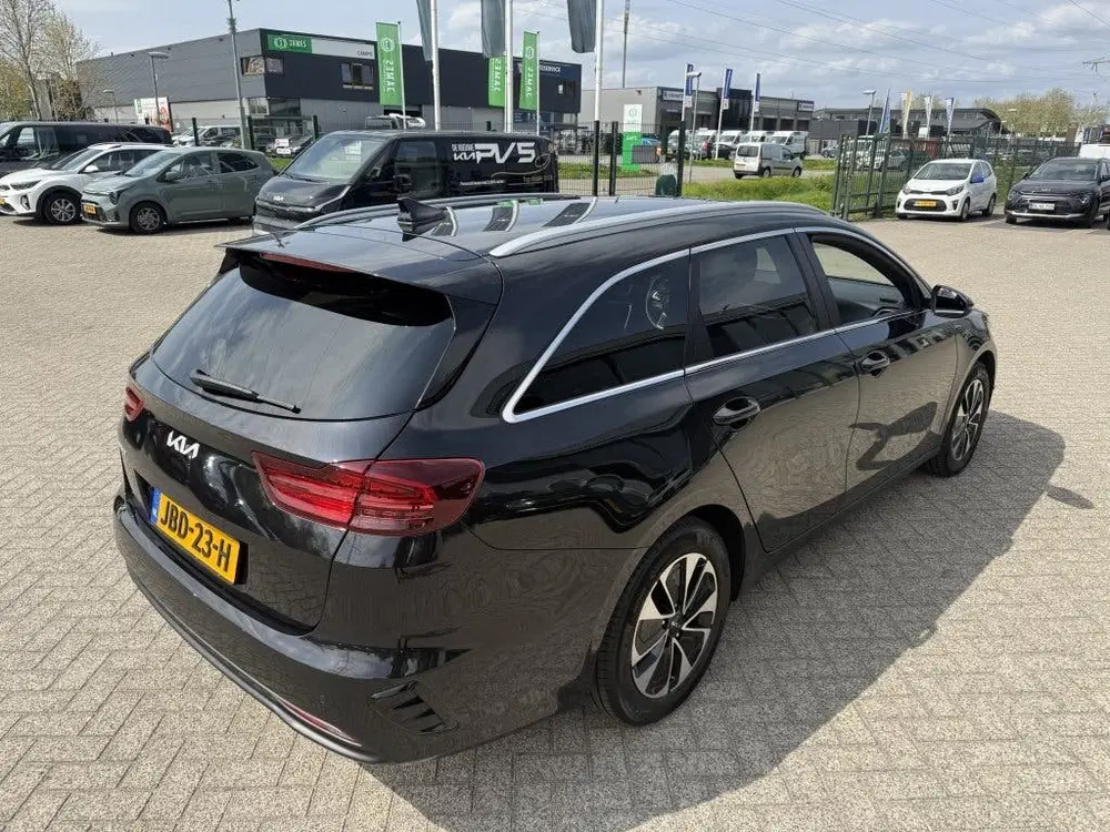 Kia Ceed 1.0 T-GDi DESIGN EDITION * VEEL OPTIES uit 2025, foto 6